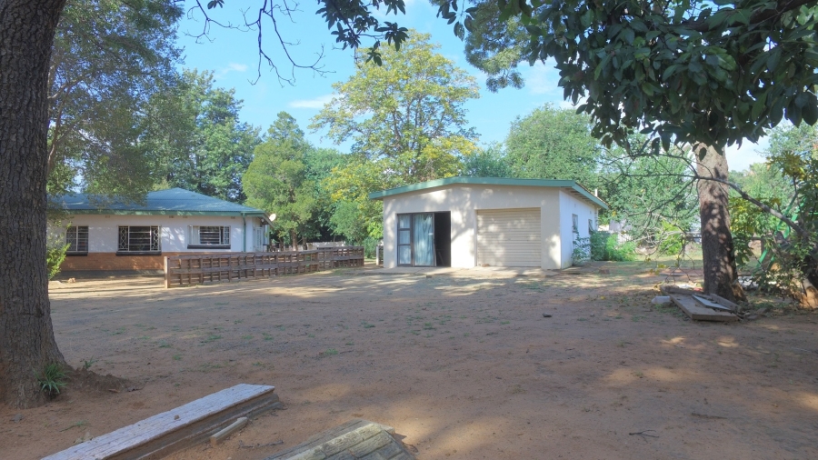 3 Bedroom Property for Sale in Bodorp North West